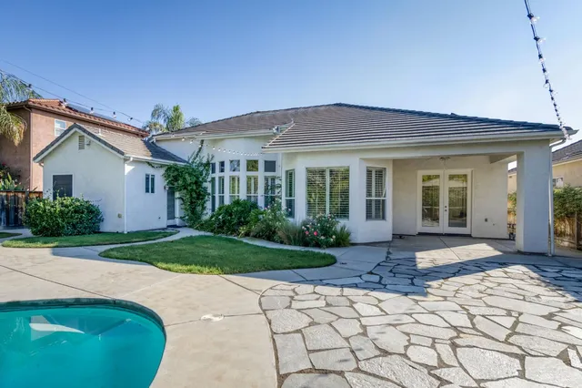 $750,000 | 1882 North Nadine Avenue, Clovis, CA 93619