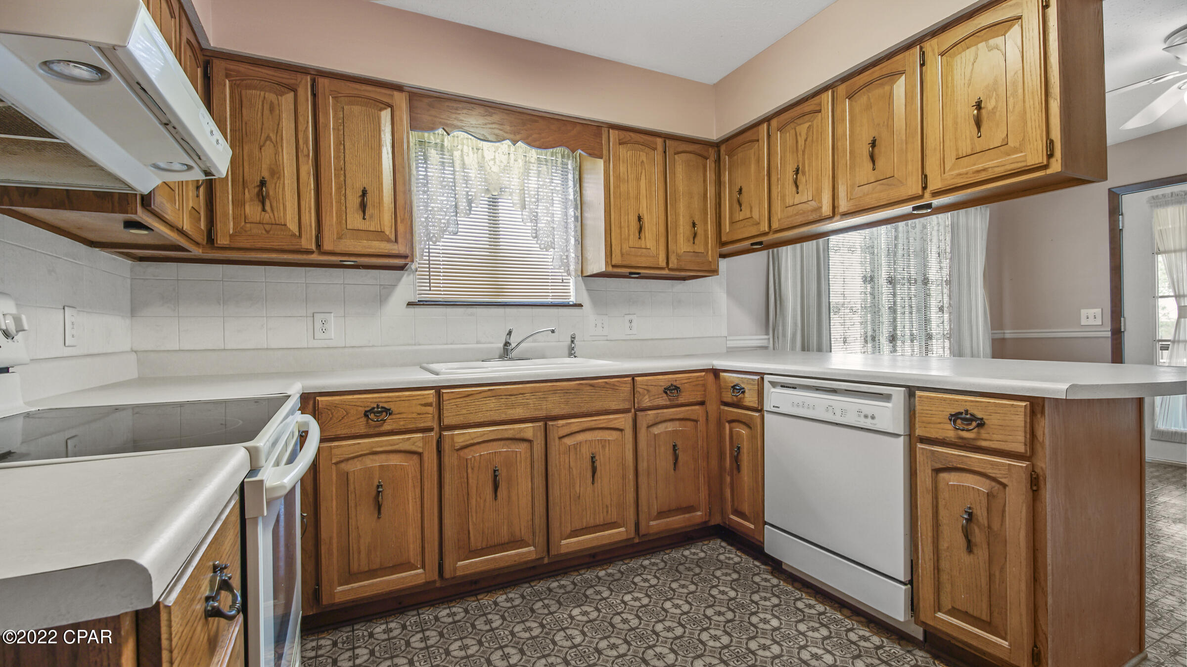 115 Fox Ridge Road Panama City, FL 32405 - Photo 9 of 28 Gallery Image 9