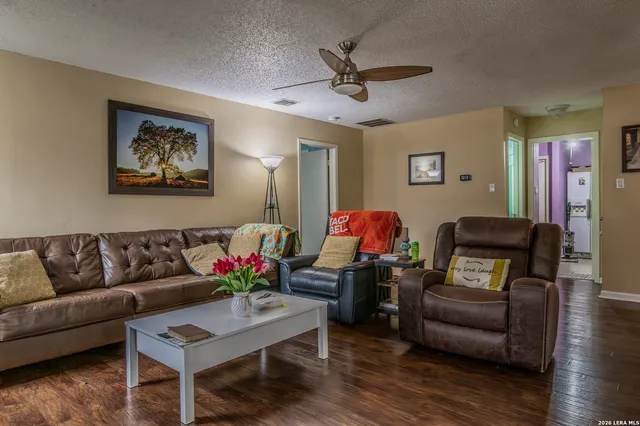 $289,000 | 7203 Frontier Ridge Drive, Converse, TX 78109