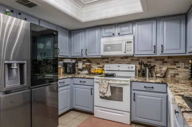 $289,000 | 7203 Frontier Ridge Drive, Converse, TX 78109