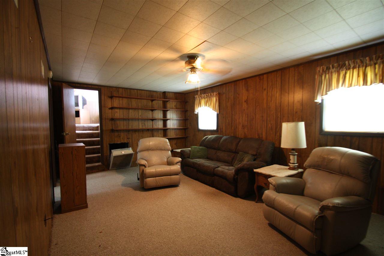870 Westmoreland Road Greer, SC 29651 - Photo 11 of 30 Gallery Image 11