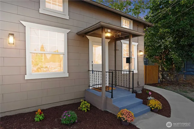 $415,000 | 6826 Park Avenue South, Tacoma, WA 98408