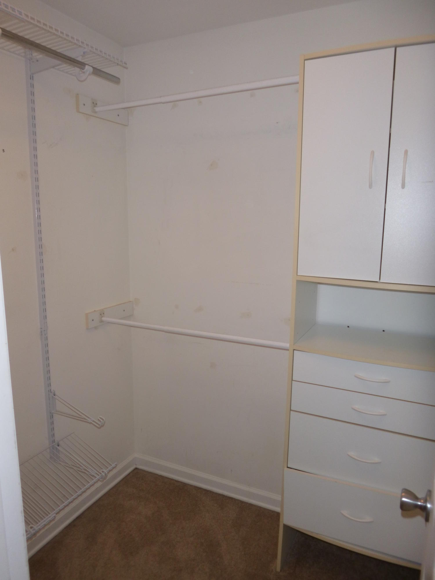 1120 Fernway Road Chattanooga, TN 37405 - Photo 12 of 28 Master Closet