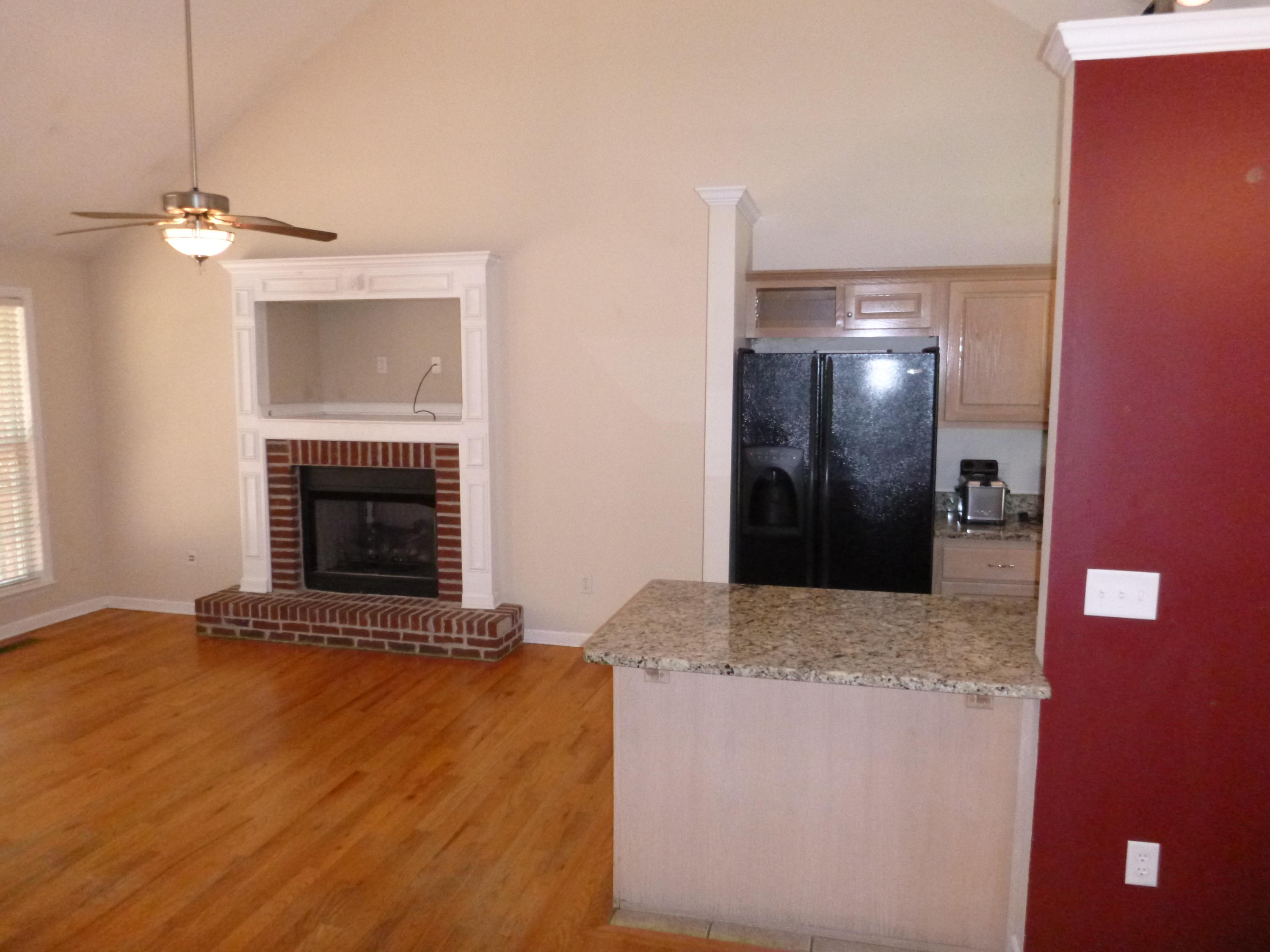 1120 Fernway Road Chattanooga, TN 37405 - Photo 3 of 28 Great Room Expanded