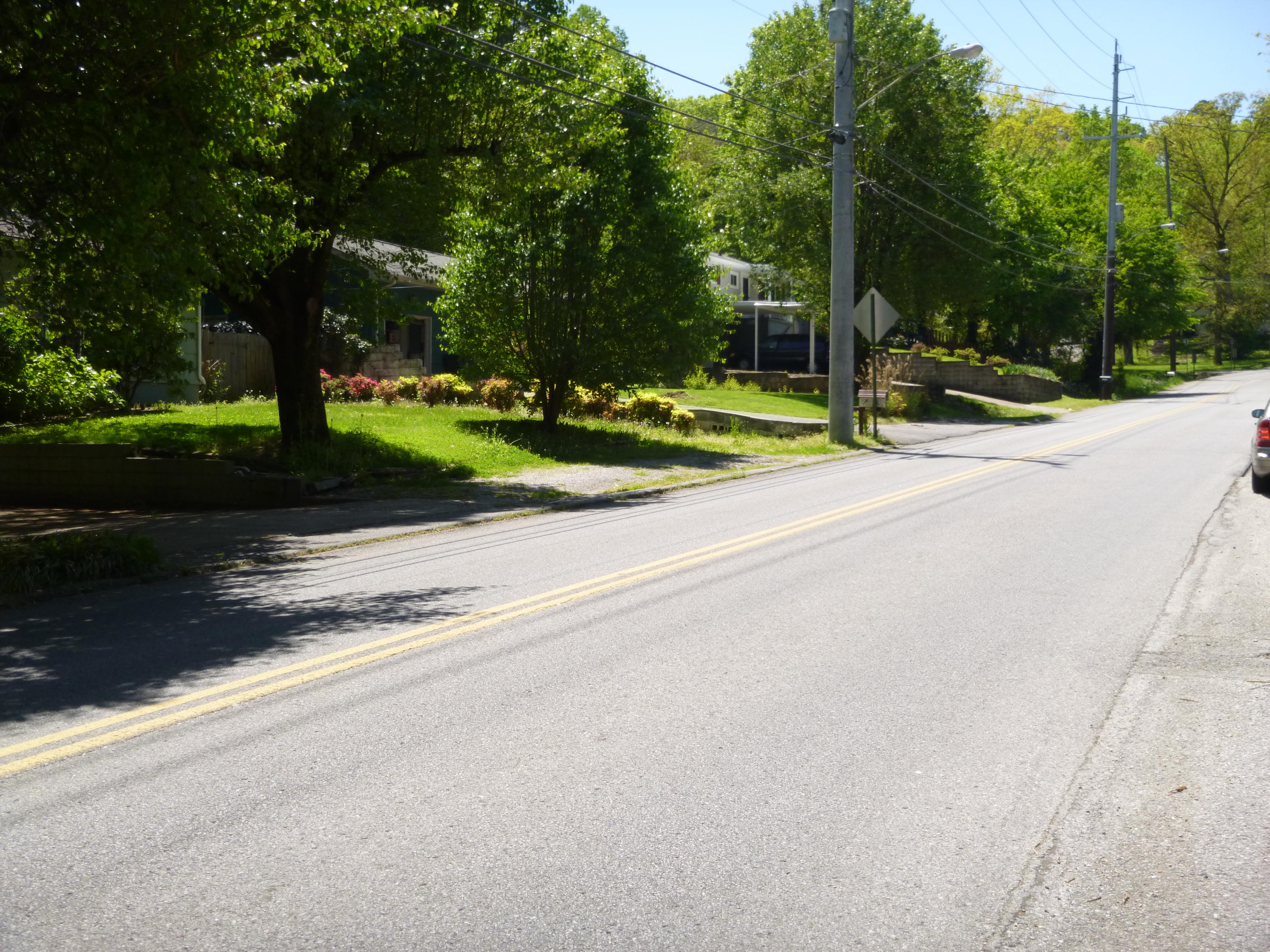 1120 Fernway Road Chattanooga, TN 37405 - Photo 28 of 28 Street