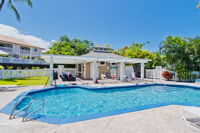 $509,000 | 75-6081 Alii Drive, Unit B204, Kailua-Kona, HI 96740