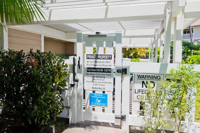 $509,000 | 75-6081 Alii Drive, Unit B204, Kailua-Kona, HI 96740