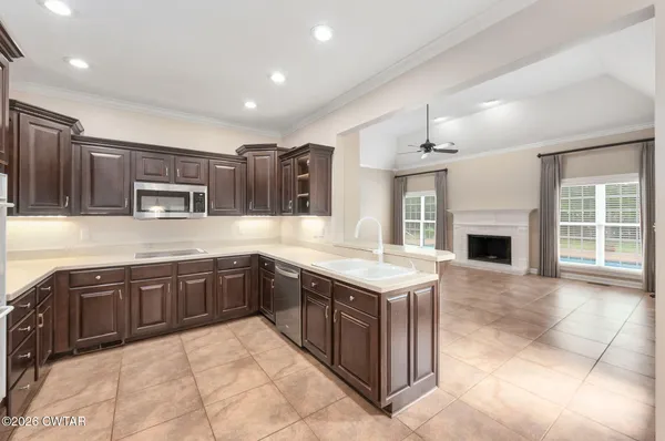 $549,900 | 37 Starlight Cove, Jackson, TN 38305
