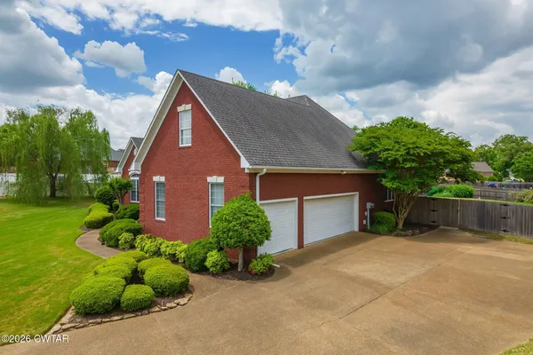 $549,900 | 37 Starlight Cove, Jackson, TN 38305