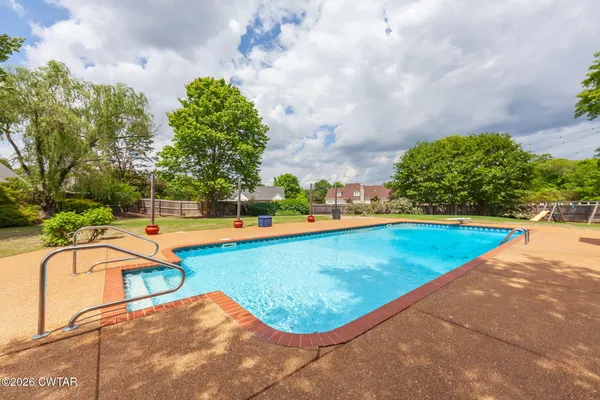 $549,900 | 37 Starlight Cove, Jackson, TN 38305