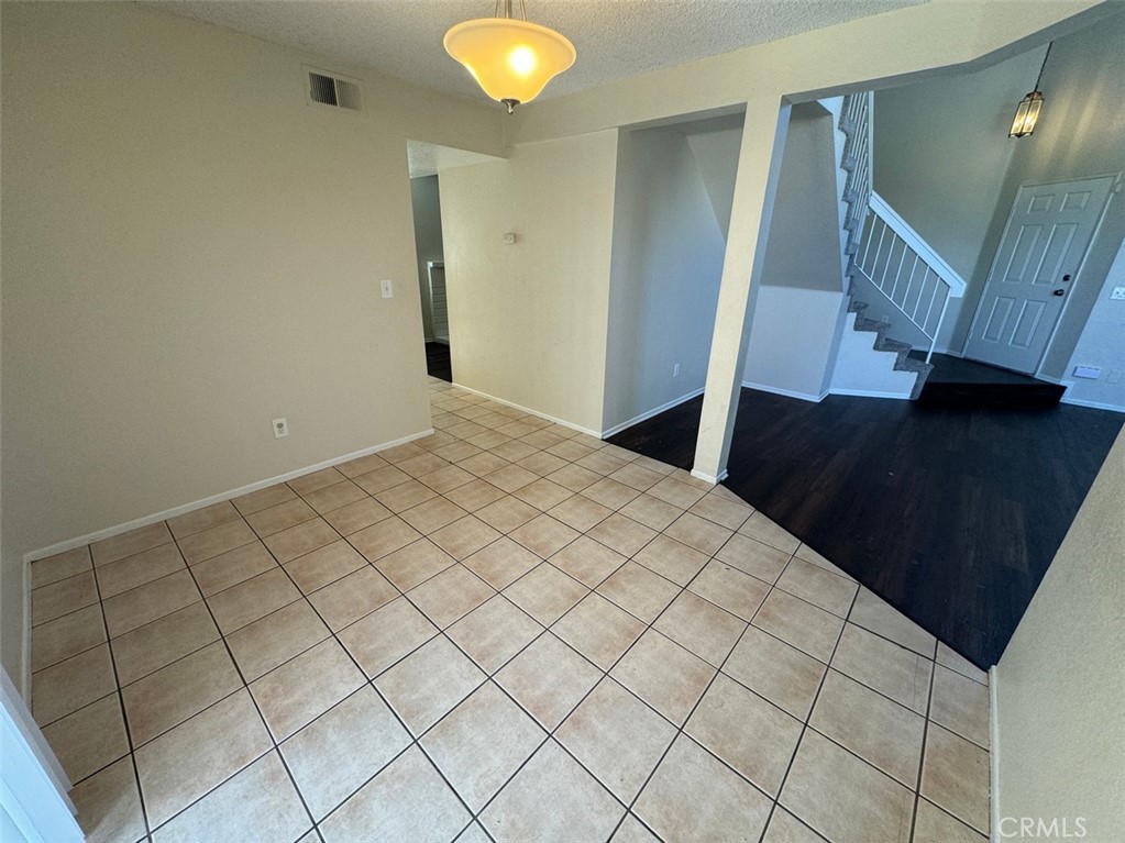 13080 Mohican Drive Moreno Valley, CA 92555 - Photo 11 of 38 a view of a hallway