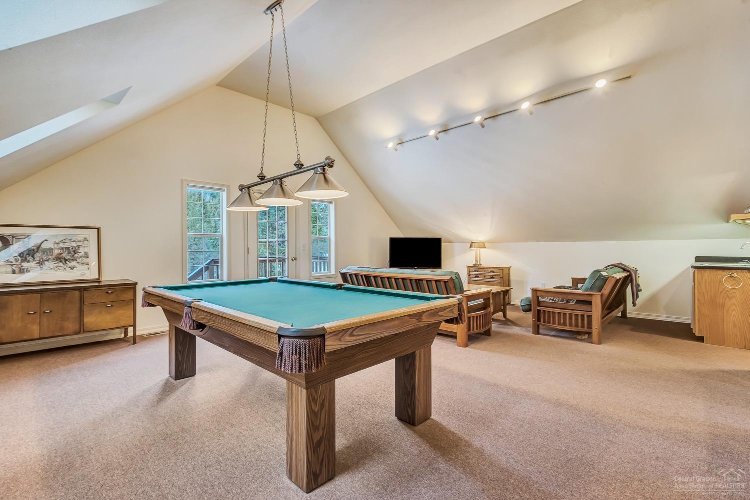 3648 Northwest Falcon Ridge Bend, OR 97703 - Photo 5 of 23 Additional Photo
