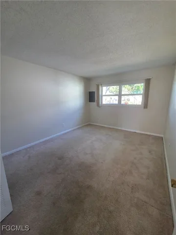 $1,150 | 46 Hamlin Court, Lehigh Acres, FL 33936