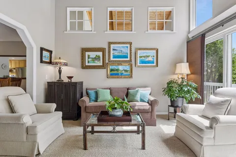 $929,000 | 2497 Kelly Avenue, Excelsior, MN 55331