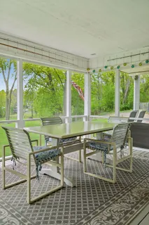 $929,000 | 2497 Kelly Avenue, Excelsior, MN 55331