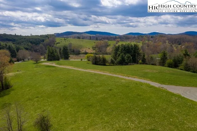 $36,000 | 2 Autumn Glen Drive, Sparta, NC 28675