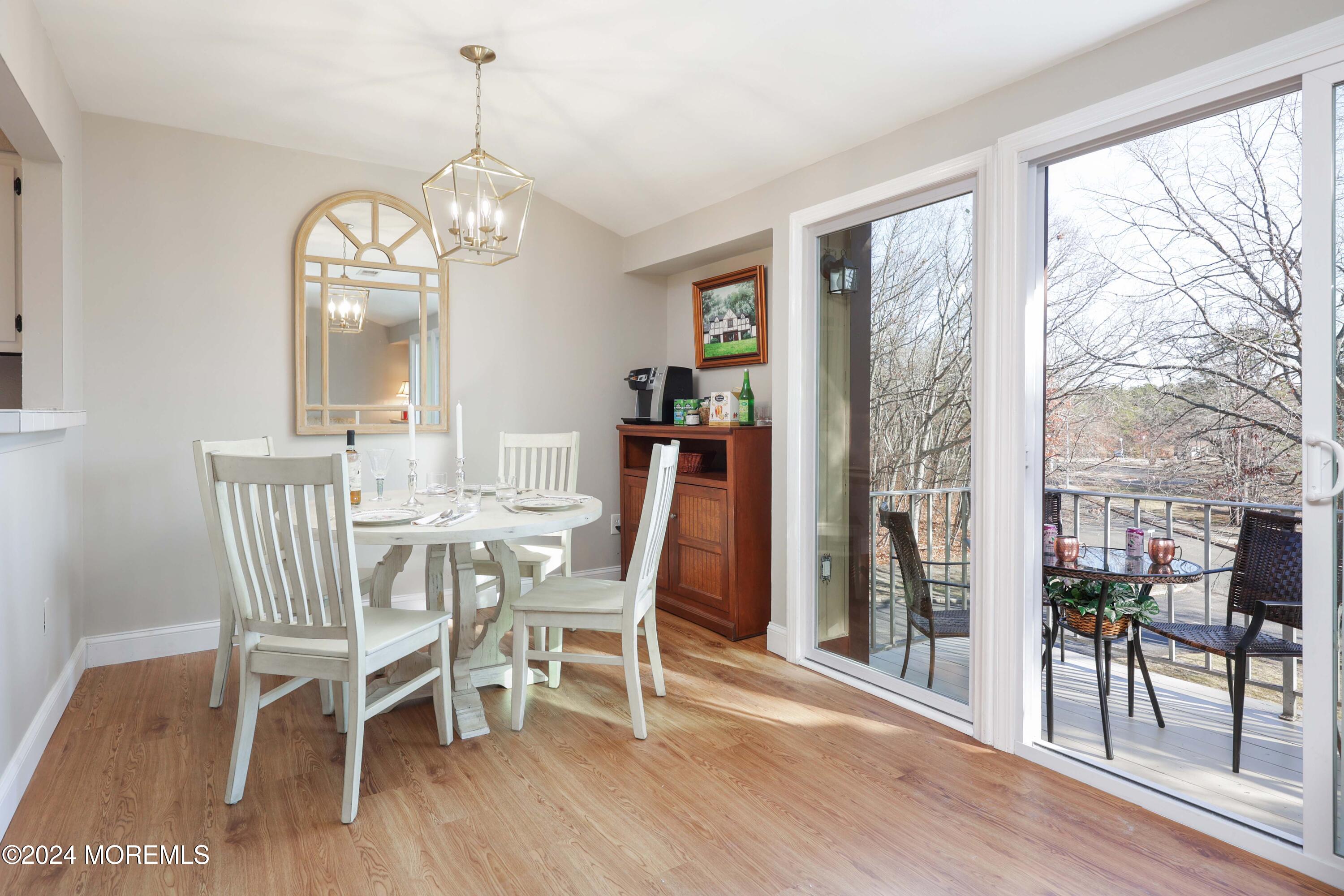 13 Woodpecker Road, Unit 1000 Howell, NJ 07731 - Photo 14 of 44 Dining fixture included