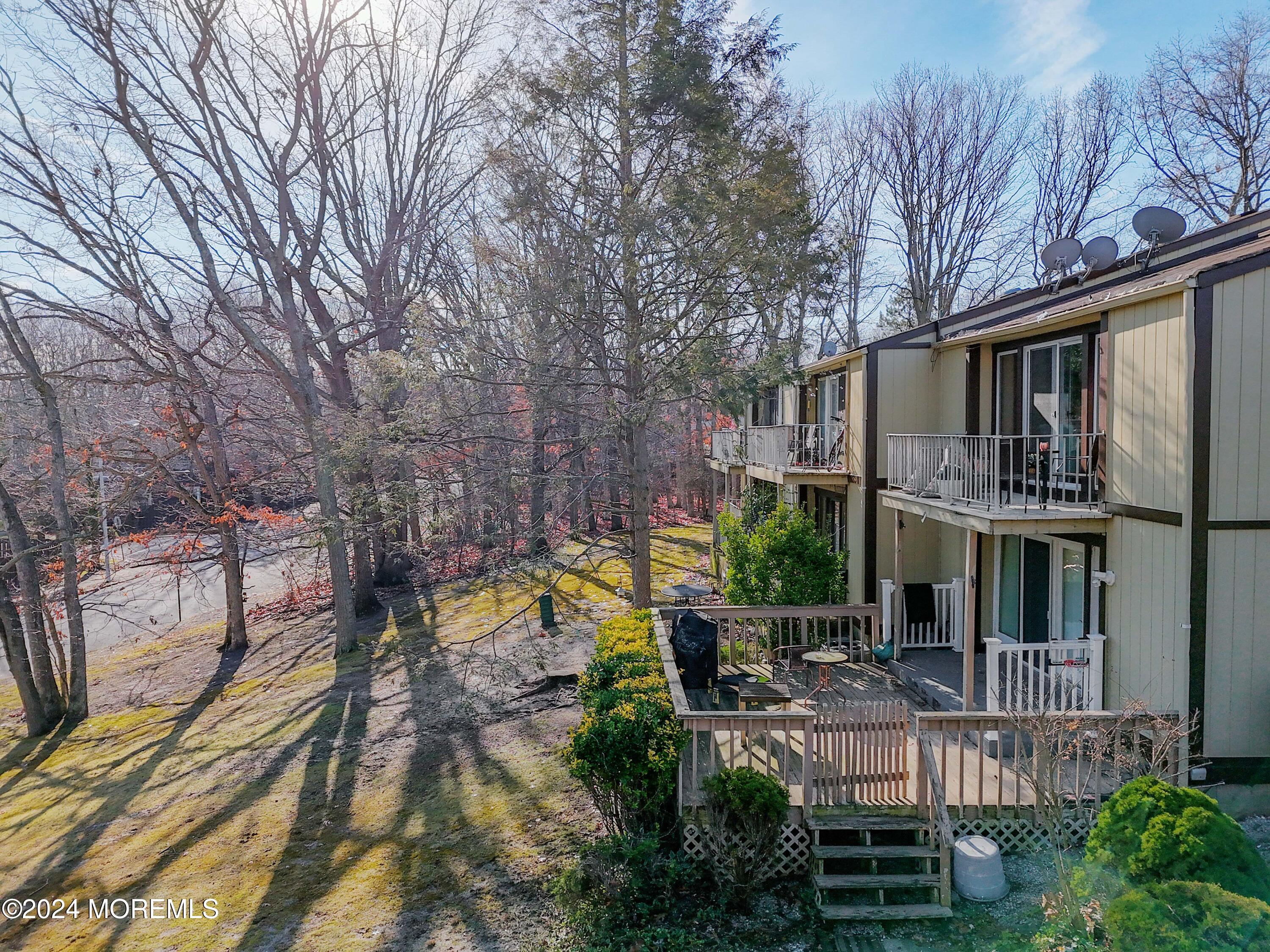 13 Woodpecker Road, Unit 1000 Howell, NJ 07731 - Photo 28 of 44 Privacy from every angle
