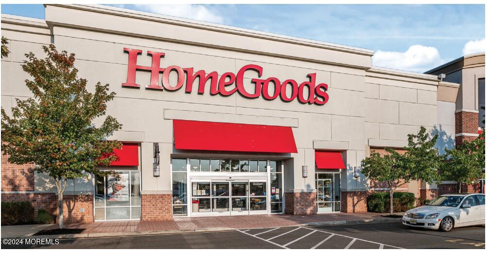13 Woodpecker Road, Unit 1000 Howell, NJ 07731 - Photo 40 of 44 Wide range of shopping venues