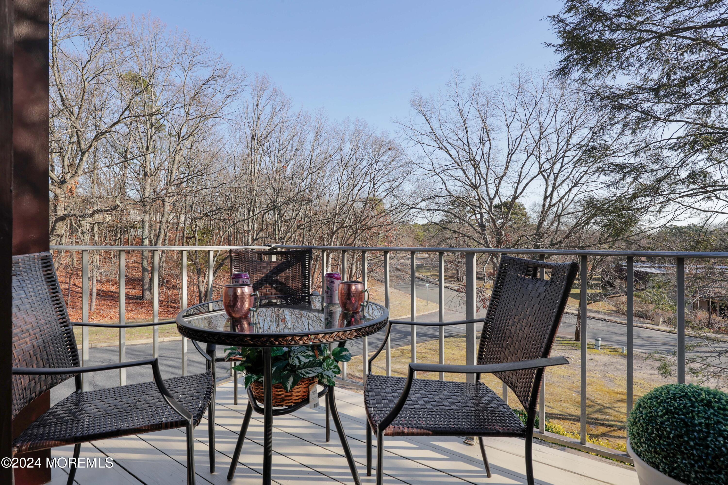 13 Woodpecker Road, Unit 1000 Howell, NJ 07731 - Photo 9 of 44 Great for dining Al-fresco
