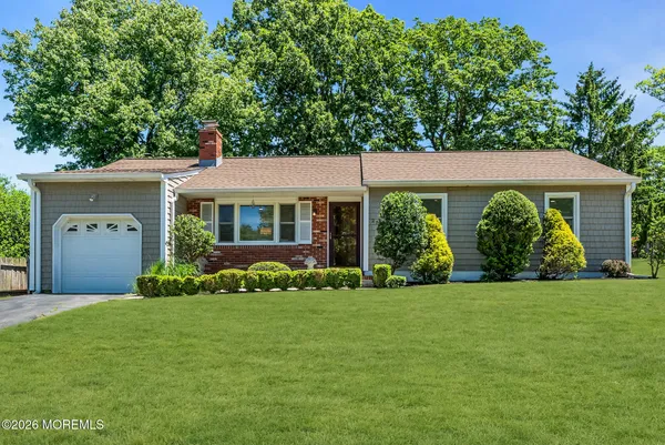 $745,000 | 2558 Stearns Drive, Manasquan, NJ 08736