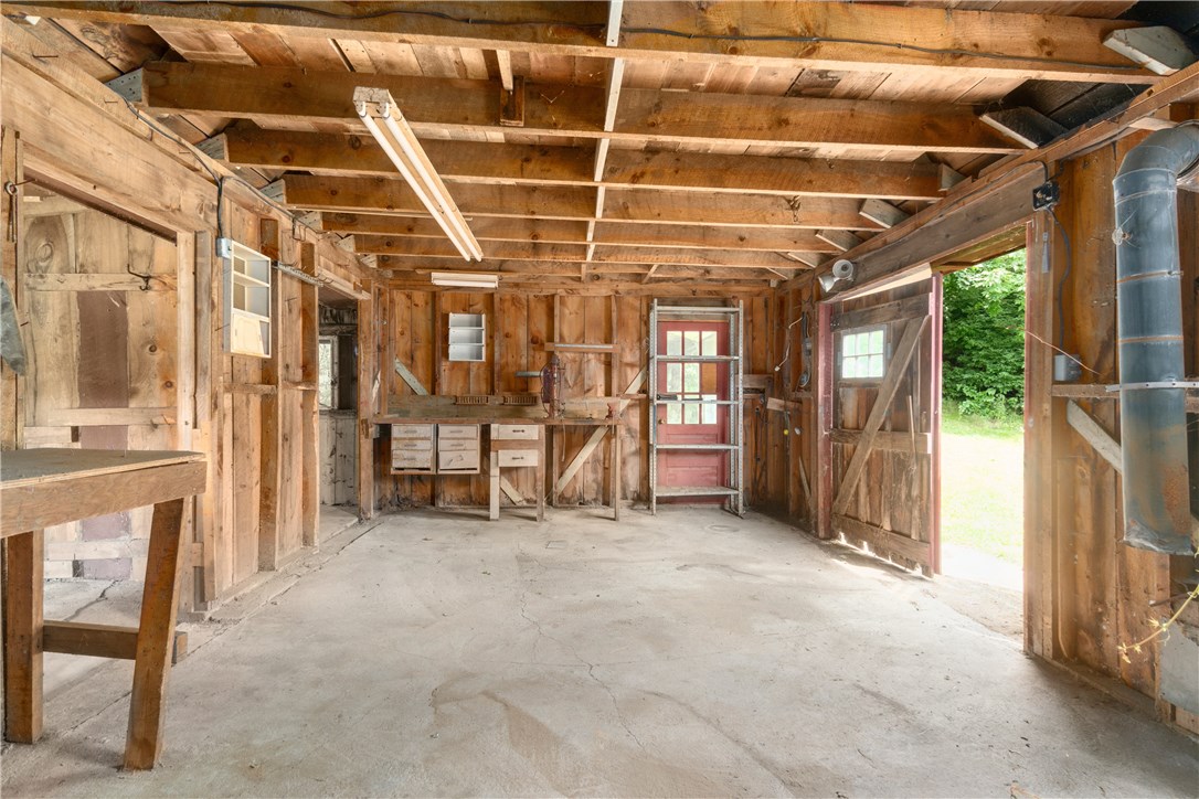 188 Seven Mile Road Scituate, RI 02831 - Photo 25 of 27
