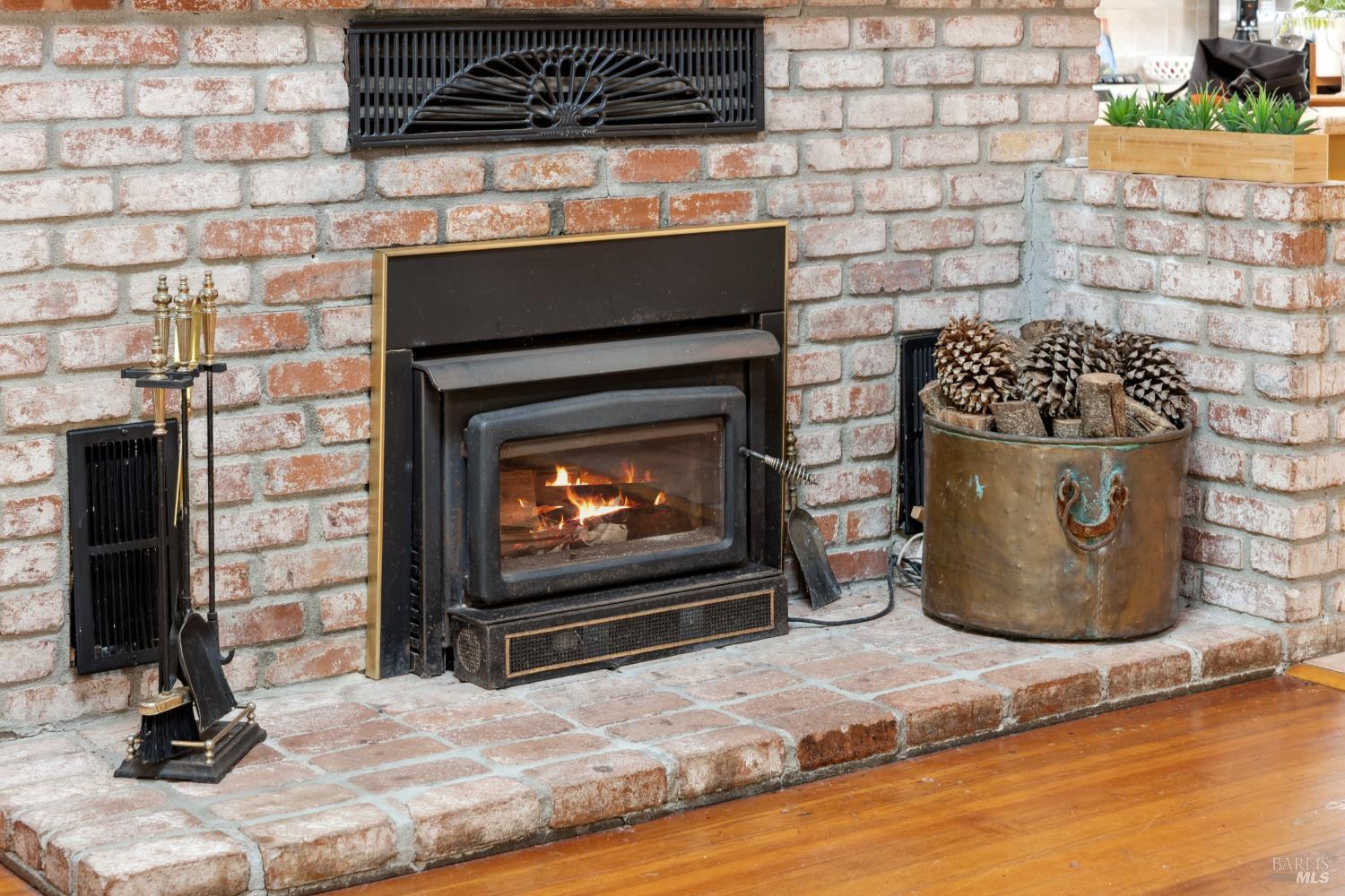 1311 West Dry Creek Road Healdsburg, CA 95448 - Photo 8 of 37