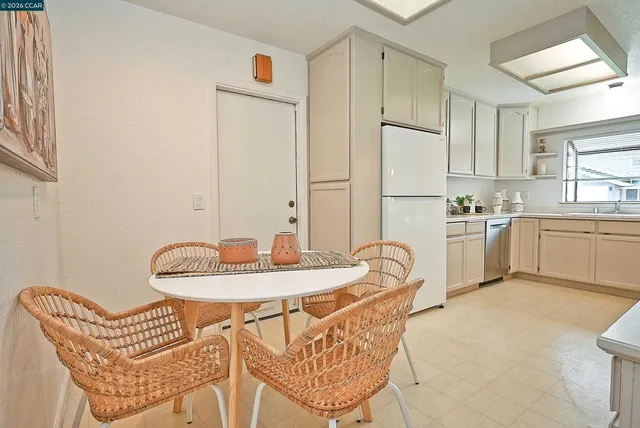 $760,000 | 312-312 Gloria Drive, Pleasant Hill, CA 94523