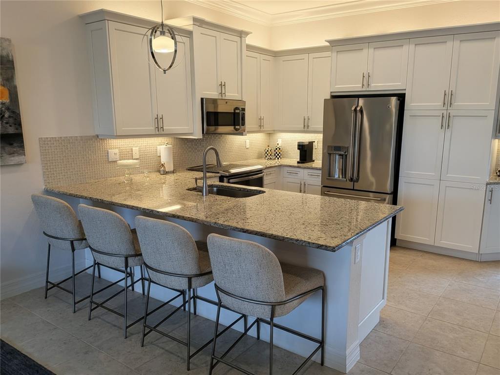 12048 Five Waters Circle Fort Myers, FL 33913 - Photo 5 of 10