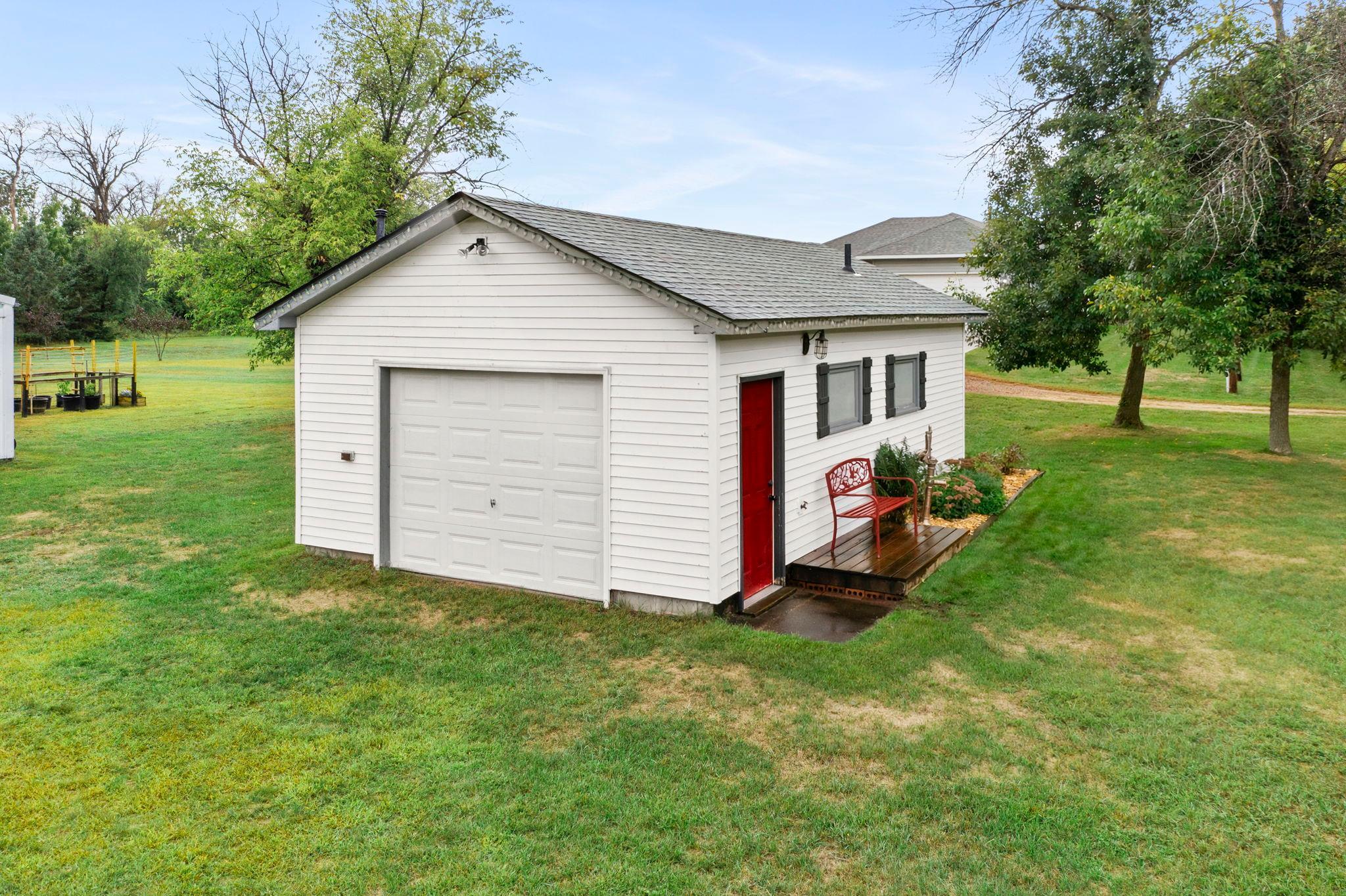 1820 Sims Road Northwest Oak Grove, MN 55011 - Photo 88 of 104 Gallery Image 88