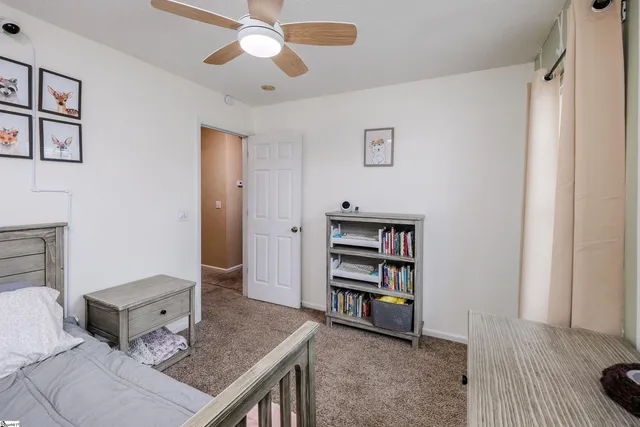 $264,000 | 258 West Pheasant Hill Drive, Duncan, SC 29334