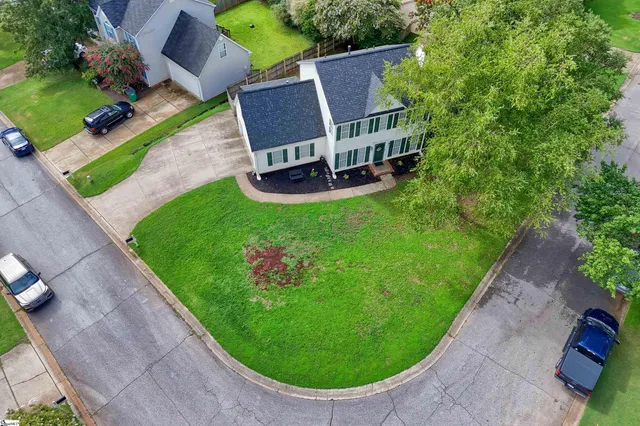 $264,000 | 258 West Pheasant Hill Drive, Duncan, SC 29334