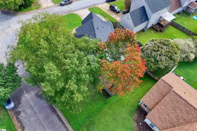 $264,000 | 258 West Pheasant Hill Drive, Duncan, SC 29334