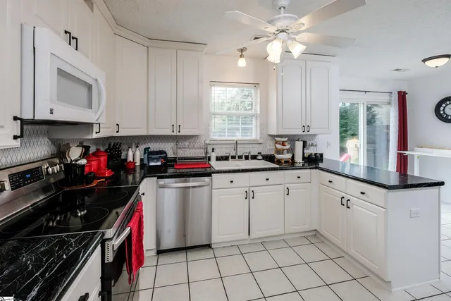 $264,000 | 258 West Pheasant Hill Drive, Duncan, SC 29334