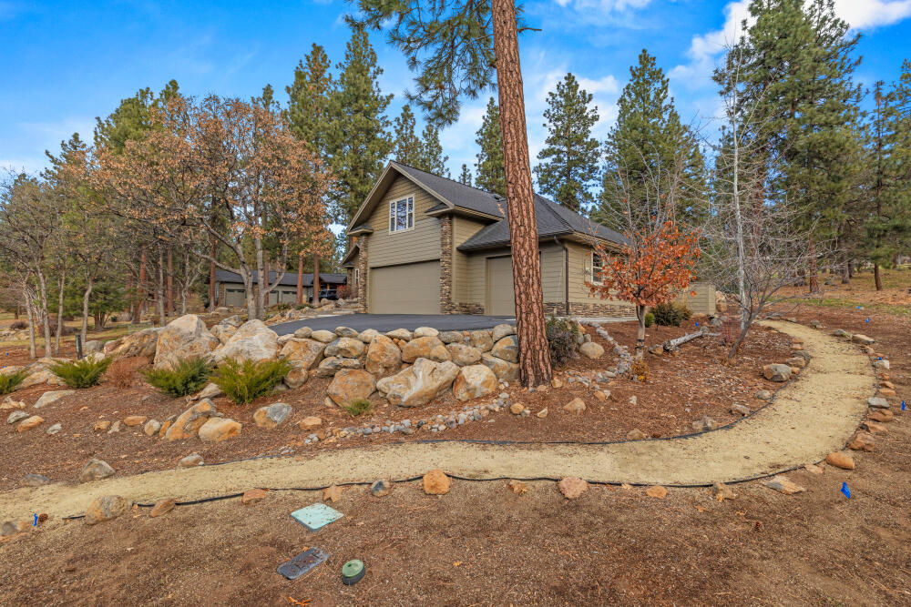 11209 Merganser Road Klamath Falls, OR 97601 - Photo 65 of 73 11209MerganserRd-Exterior-30