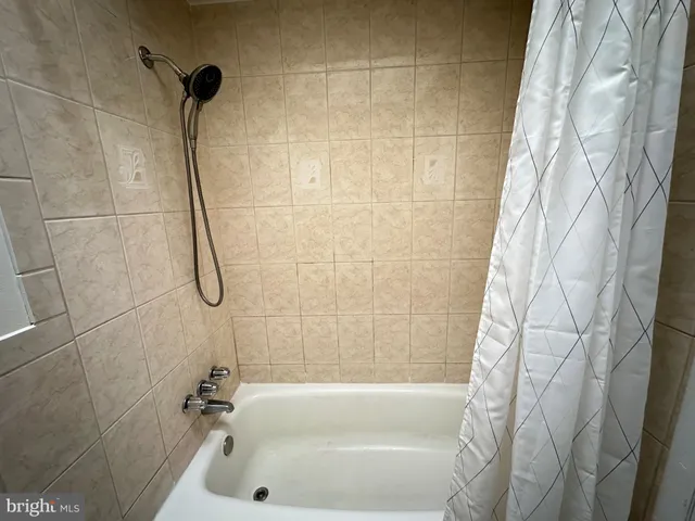 $319,900 | 4227 Greenmount Road, Philadelphia, PA 19154