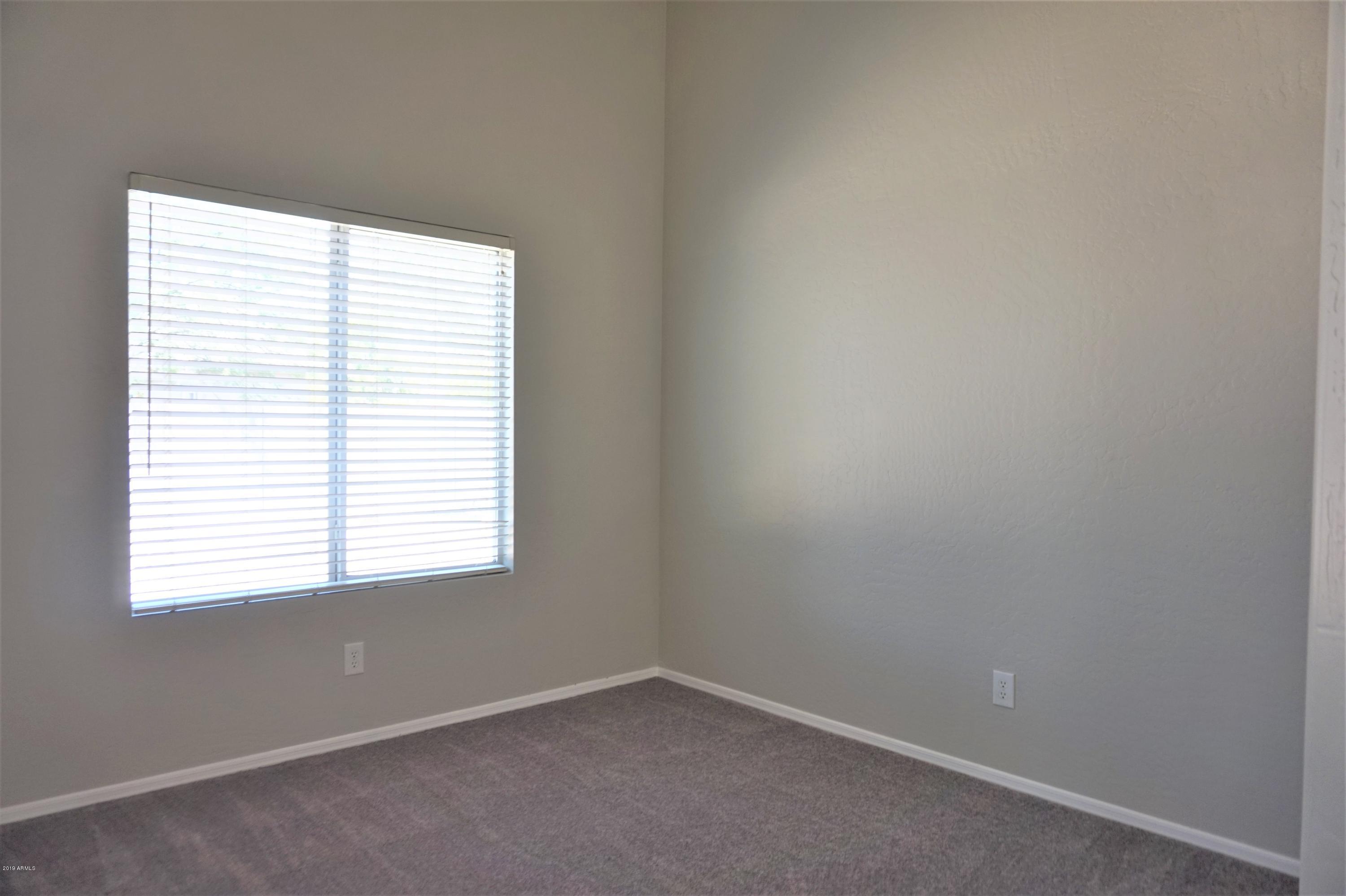 2008 West Carter Road Phoenix, AZ 85041 - Photo 11 of 19 9