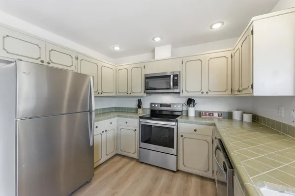 $825,000 | 5514 Mulberry Drive, Santa Rosa, CA 95409