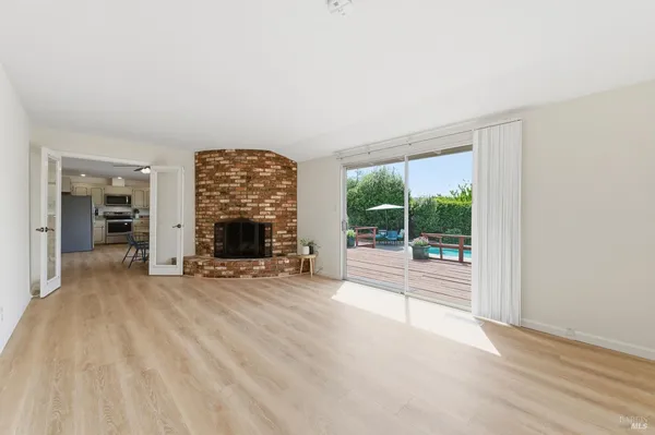 $825,000 | 5514 Mulberry Drive, Santa Rosa, CA 95409