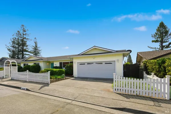 $825,000 | 5514 Mulberry Drive, Santa Rosa, CA 95409