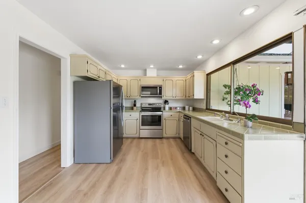 $825,000 | 5514 Mulberry Drive, Santa Rosa, CA 95409