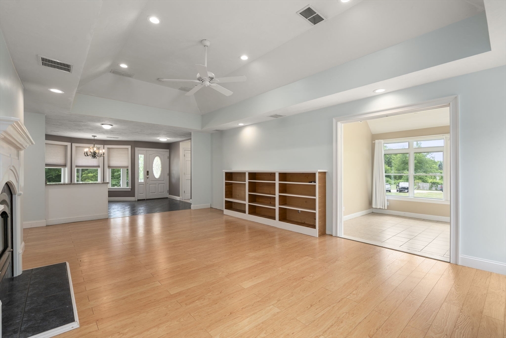 893 Cronin Road Warren, MA 01585 - Photo 16 of 38