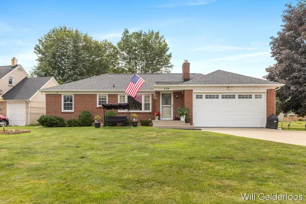 $315,000 | 559 Shawmut Boulevard Northwest, Grand Rapids, MI 49504