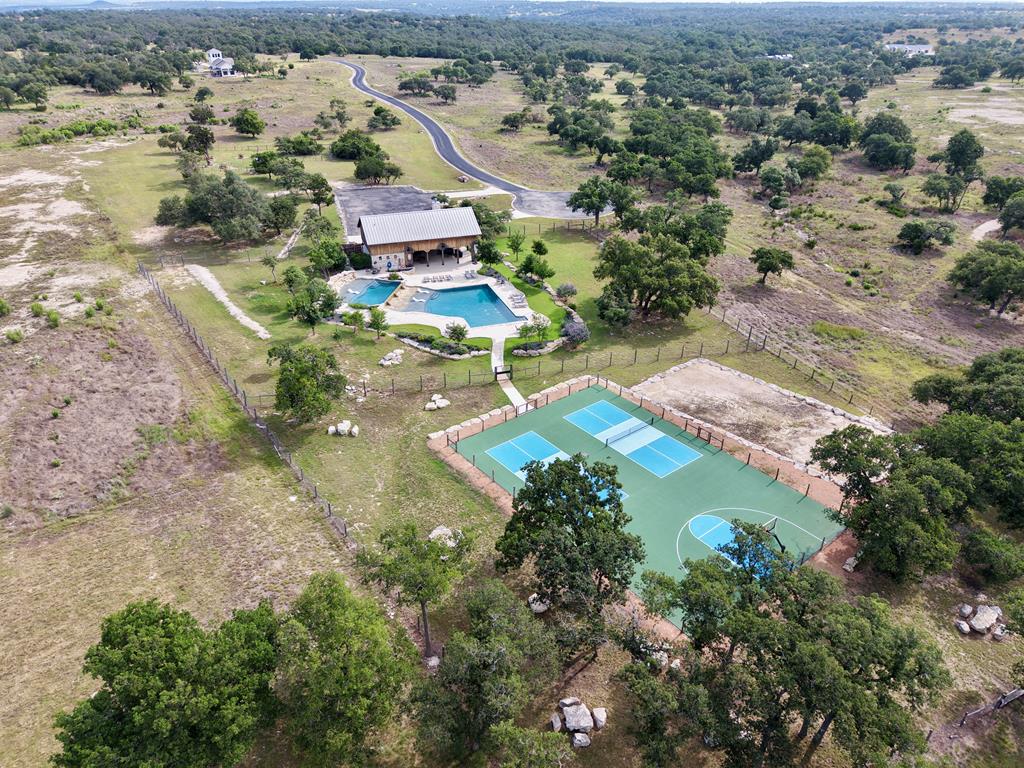 485 Inspiration Loop, Unit 103 Comfort, TX 78013 - Photo 10 of 23 Gallery Image 10