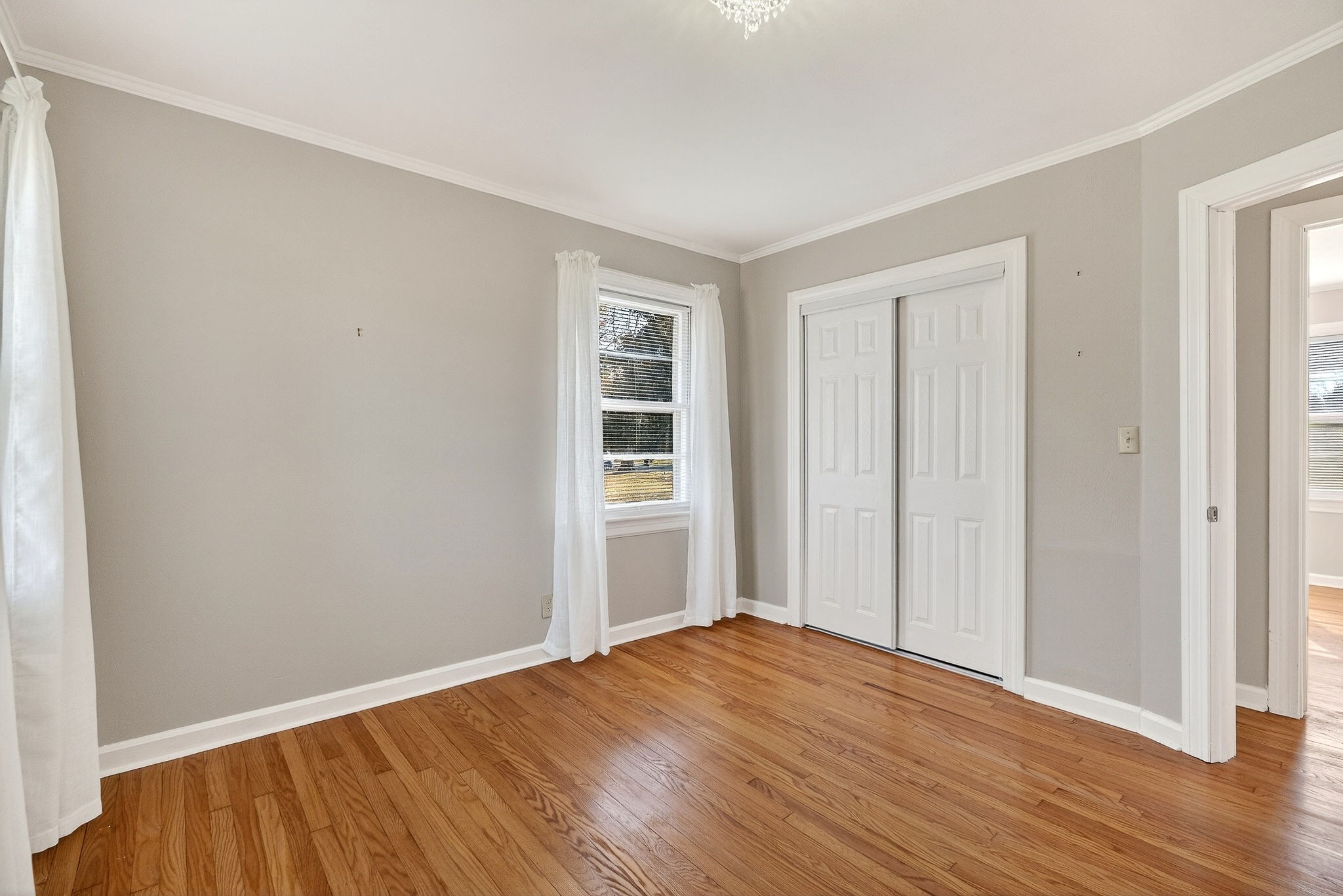 111 Roosevelt Road McMinnville, TN 37110 - Photo 14 of 27 a view of empty room with wooden floor