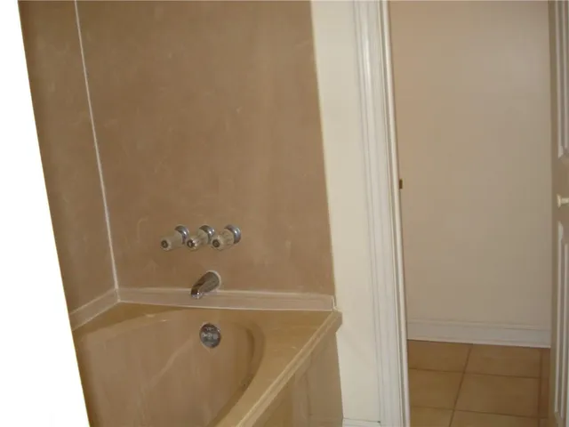 $1,550 | 201 Tops L Drive, Mandeville, LA 70448