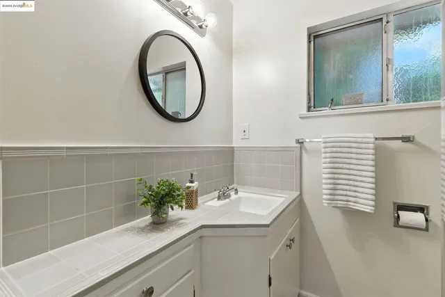 $1,150,000 | 2679 Tamalpais Avenue, El Cerrito, CA 94530