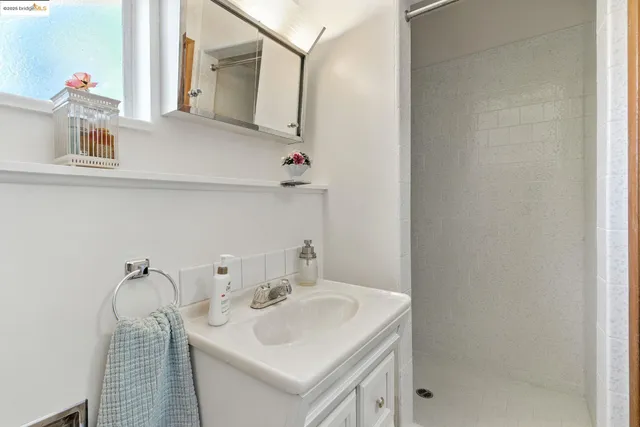 $1,150,000 | 2679 Tamalpais Avenue, El Cerrito, CA 94530