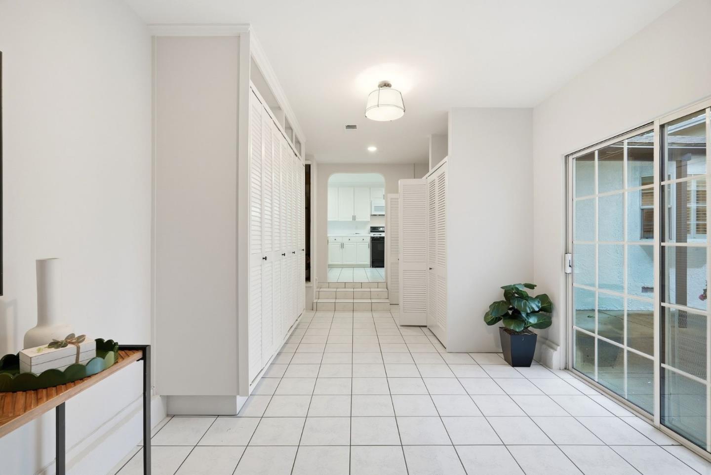 320 Angel Avenue Sunnyvale, CA 94086 - Photo 20 of 47 a view of a hallway