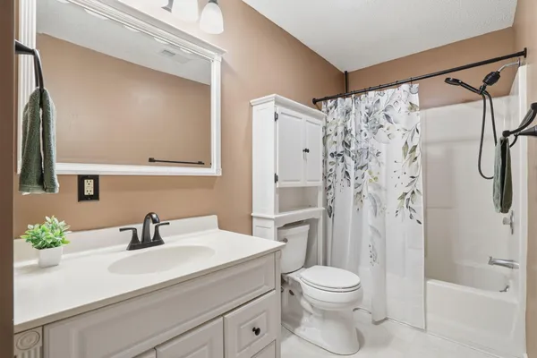$315,000 | 7 Center Point Drive, Yemassee, SC 29945